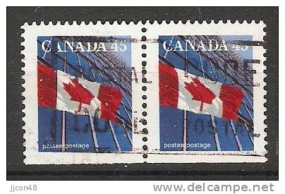 Canada  1995  Definitives; Flag 17 X 21 Mm  (o) P.13.75 X 13.25 - Single Stamps