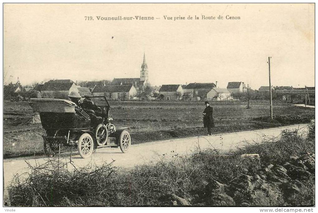 Réf : C-13-103 : Vouneuil Sur Vienne (automobile) - Vouneuil Sur Vienne