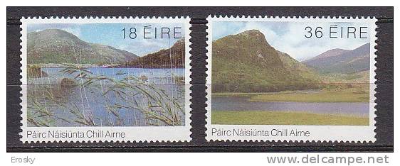 Q0867 - IRLANDE IRELAND Yv N°463/64 ** PARK NATIONAL - Ungebraucht