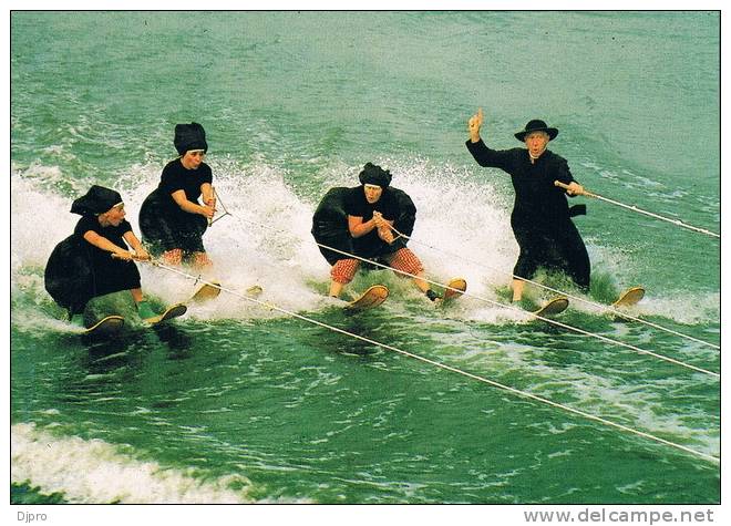 Jabbele  Klein Strand  Waterskiende Zusters  Water Skiing - Jabbeke