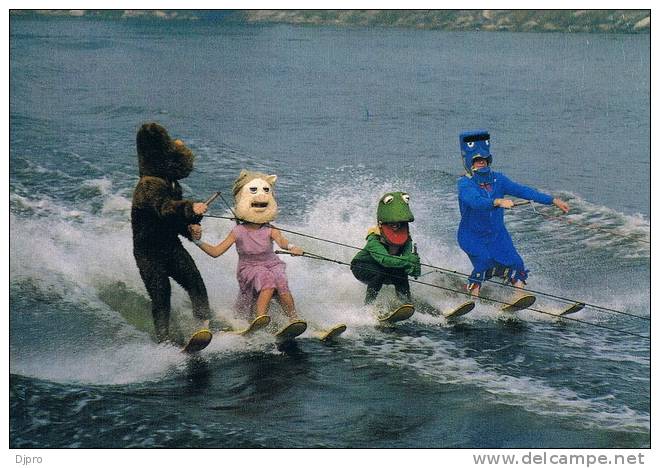 Jabbele  Klein Strand  Muppets Water Skiing - Jabbeke