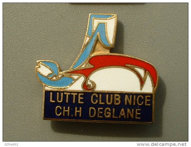 PIN´S LUTTE - CLUB NICE CH / H DEGLANE - Worstelen