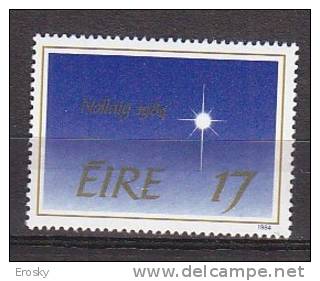 Q0897 - IRLANDE IRELAND Yv N°555 ** NOEL - Unused Stamps