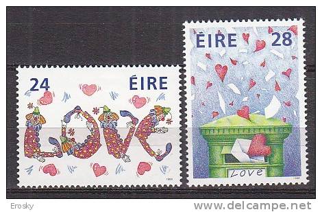 Q0928 - IRLANDE IRELAND Yv N°643/44 ** - Unused Stamps