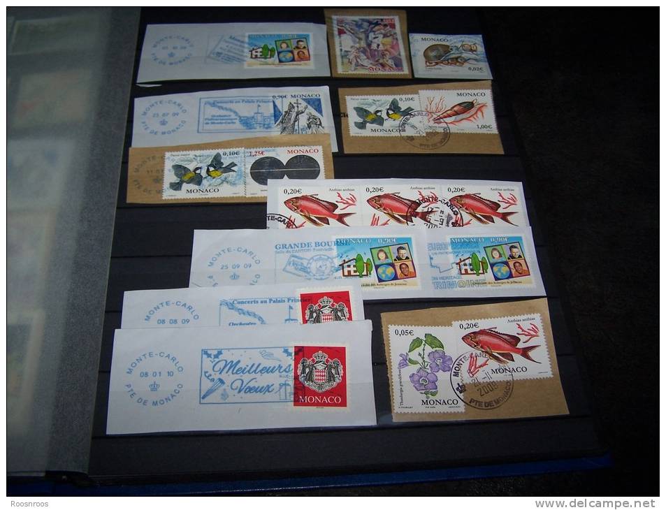 PETIT ASSORTIMENT DE TIMBRES DE MONACO  - NEUFS , OBLITERES , SUR FRAGMENTS, DONT TAXE ET PREOBLITERES - Lots & Serien