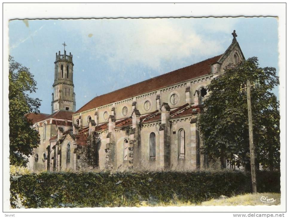 TONNEINS. - Abbaye De Latané.   CPM Dentelée - Tonneins