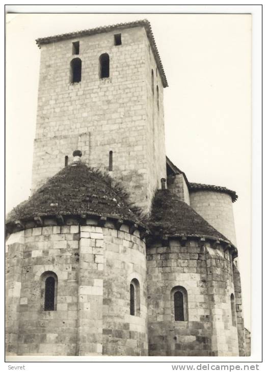 AUBIAC. - Carte-Photo De L'Abside De L´Eglise.  CPM - Altri & Non Classificati