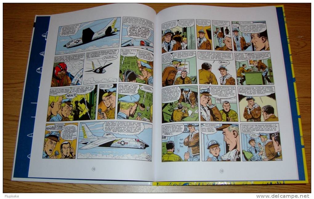 Buck Danny 33 Le Mystère Des Avions Fantômes Hachette Mai 2012 Jean-Michel Charlier & Victor Hubinon - Buck Danny