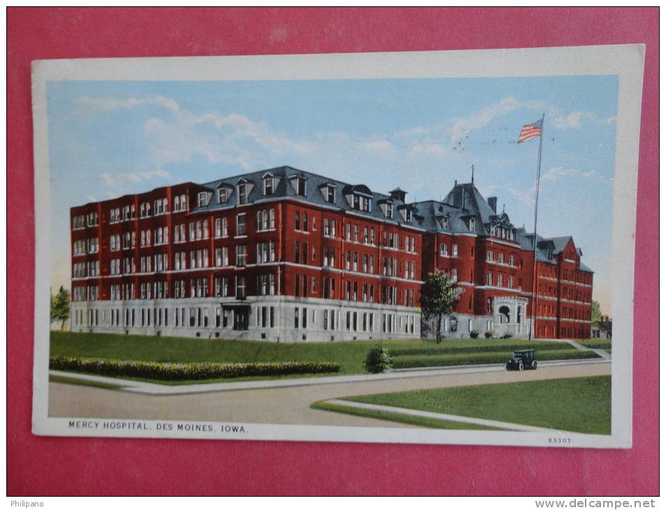 - Iowa > Des Moines  Mercy Hospital  1951 Cancel         Ref 883 - Des Moines