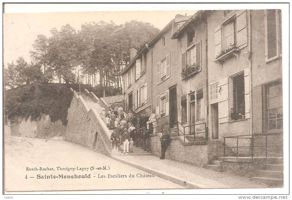 SAINTE MENEHOULD  Escalier Du Chateau,animé   No4 ENSCH ROCHAT - Sainte-Menehould