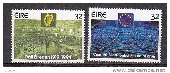 Q0977 - IRLANDE IRELAND Yv N°856/57 ** - Unused Stamps