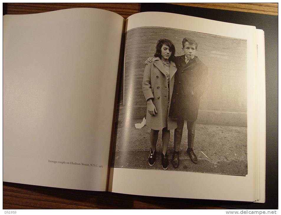 DIANE ARBUS APERTURE MONOGRAPH MILLERTON NEW YORK PHOTOS FOTOS PHOTOGRAPHY TRANSVESTITE  HERMAPHRODITE MAN WOMAN CHILD