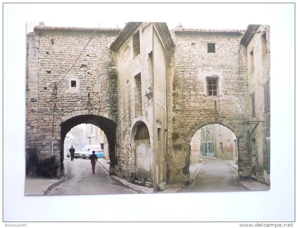 Caumont Sur Durance ( 84 ) Porte De Cavaillon ( Ex-rue Du Pont Dormant - Caumont Sur Durance