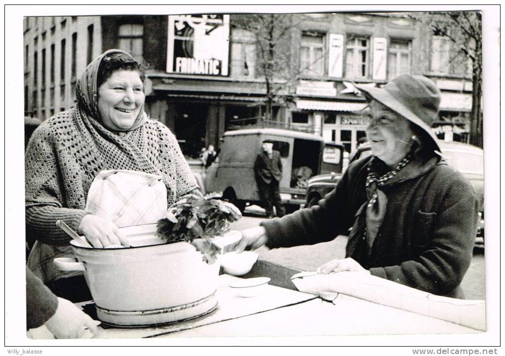 Photo Spécimen - Marchande Caricole - Métiers