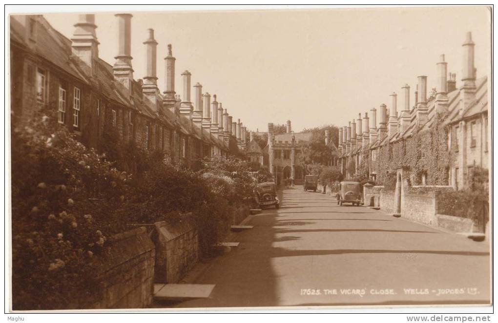 The Vicars Close, Wells, Somerset, Postrcard By Judges, - Wells