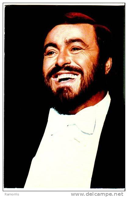 PC7678 Photograph Of The Opera Singer Luciano Pavarotti - Opera