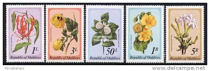 Maldives 1979 Flowers MNH - Andere & Zonder Classificatie