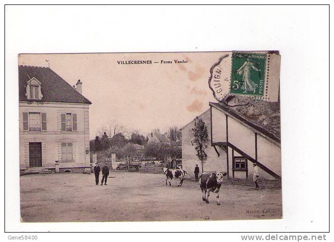 94 - Villecresnes Ferme Vandar ( Vaches ) Taches - Villecresnes