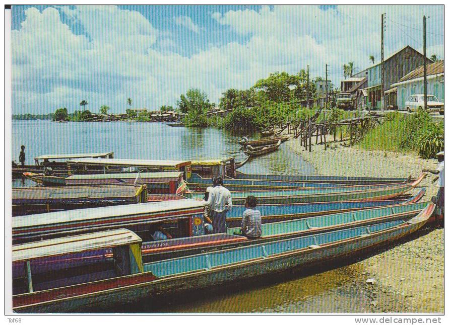 Guyane Française Saint Laurent De Maroni Les Taxis - Saint Laurent Du Maroni