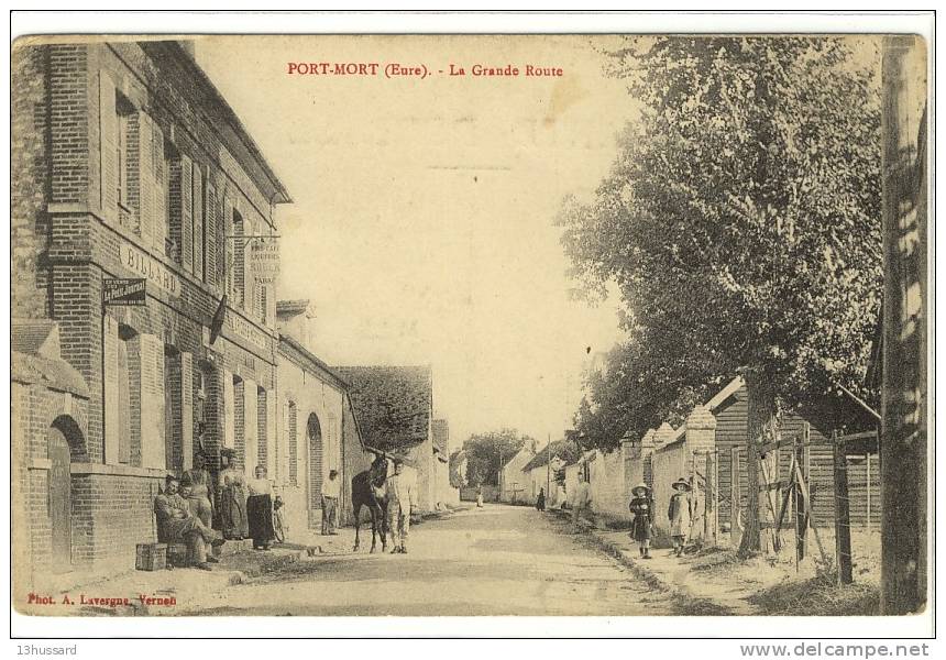 Carte Postale Ancienne Port Mort - La Grande Route - Bureau De Tabacs, Billard - Autres & Non Classés