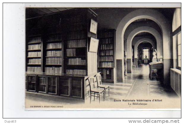 ALFORT - Ecole Natioanle Vétérinaire - La Bibliothèque - Très Bon état - Maisons Alfort