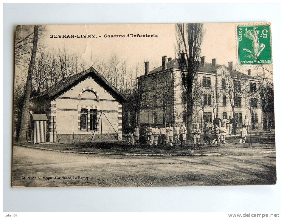 Carte Postale Ancienne : SEVRAN-LIVRY : Caserne D'Infanterie , Animé - Sevran