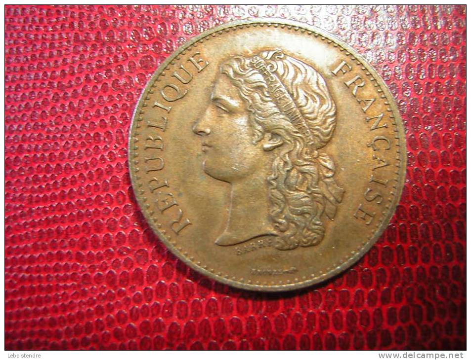 MEDAILLE BRONZE 1889  SIGNEE BARRE CENTENAIRE DE 1789 REPUBLIQUE FRANCAISE EXPOSITION UNIVERSELLE - Professionals/Firms