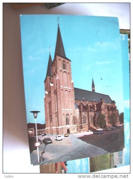 Duitsland Deutschland Allemagne Germany NRW Kleve Kirche Und Alte PKW - Kleve