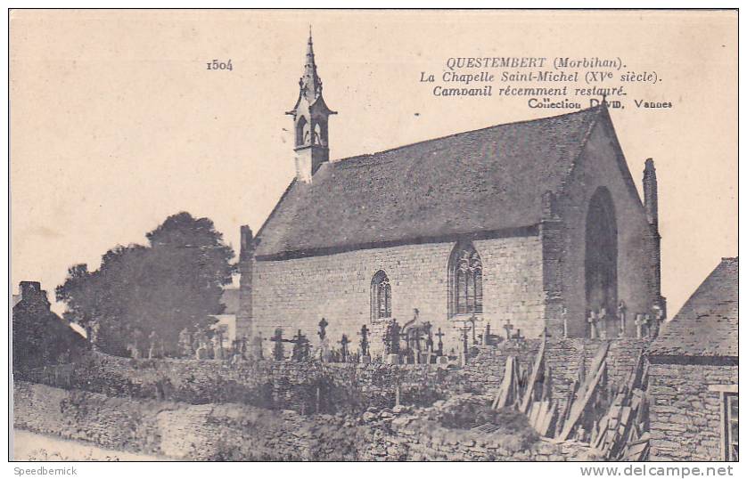 21893 Questembert, Chapelle Saint Michel, Campanil Récemment Restauré. 1504 David Vannes Cimetiere - Questembert