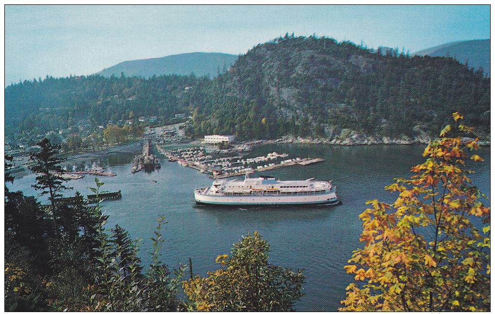 Autumn Trees, Ferry Boat, Horseshoe Bay, West Vancouver, British Columbia, Canada, 40-60´s - Vancouver