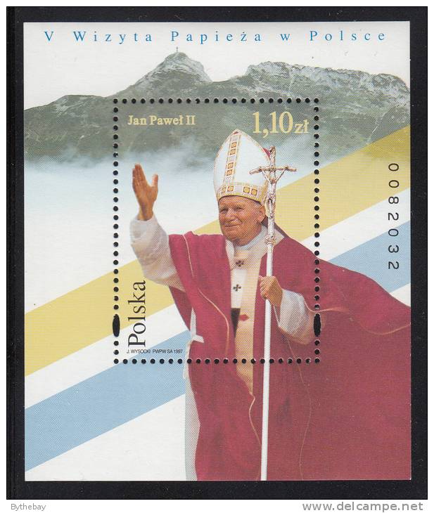 Poland MNH Scott #3341 Souvenir Sheet 1.10z Pope John Paul II - Nuevos