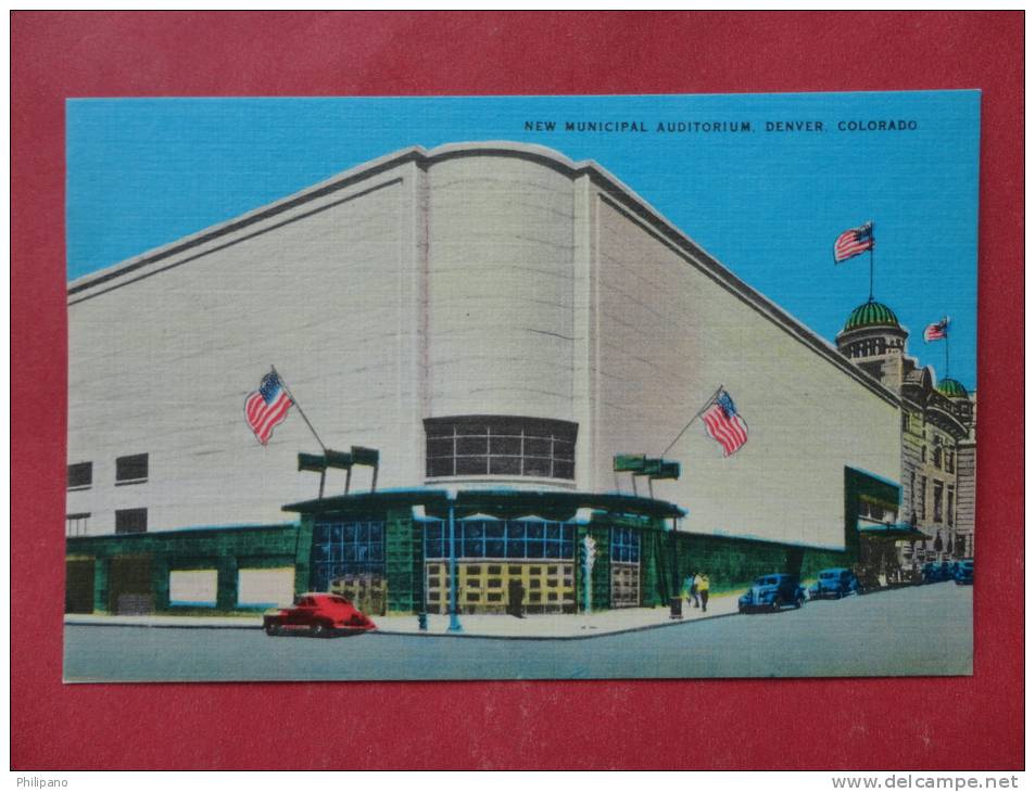 - Colorado > Denver  New Municipal Auditorium Linen Not Mailed----ref 896 - Denver