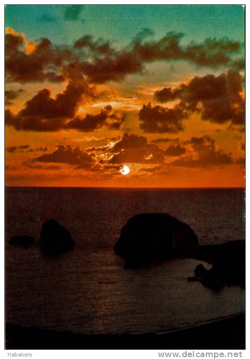 CYPRUS - PRE 1984 - SUNSET AT PETRA TOU ROMIOU (BIRTHPLACE OF APHRODITE) - MINT QUALITY - Cyprus