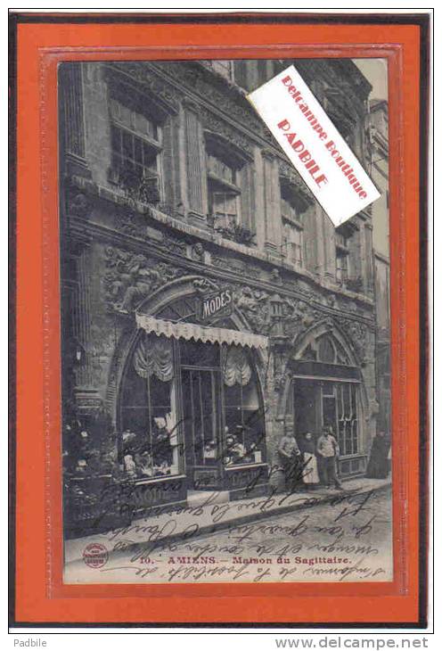 Carte Postale 80. Amiens  Maison Du Sagittaire Trés Beau Plan - Amiens
