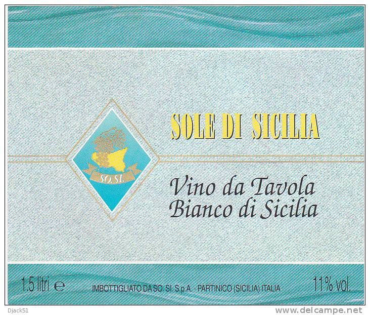 Lot 3 Etiquettes Vin Italie - SICILIA - ITALIA - Collections, Lots & Séries