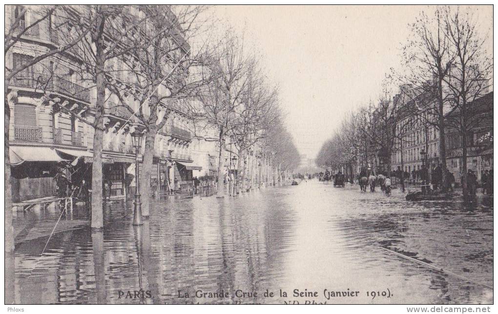 PARIS/INONDATIONS/La Grande Crue De La Seine (janvier 1910) L'avenue Rapp/ Réf:C1149 - Inondations De 1910