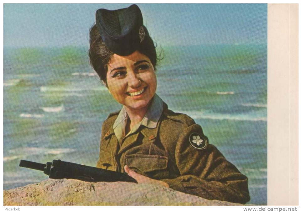 WOMAN IN ISRAEL ARMY-3 POSTCARDS - Uniformen