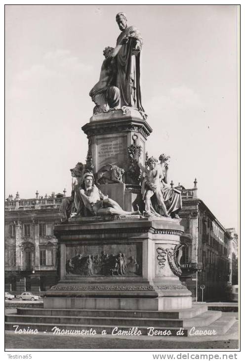 TORINO--MONUMENTO A CAMILLO BENSO DI CAVOUR INSIGNE STATISTA IN PIAZZA CARLO EMANUELE II (G.DUPRE')--FG--N - Autres Monuments, édifices