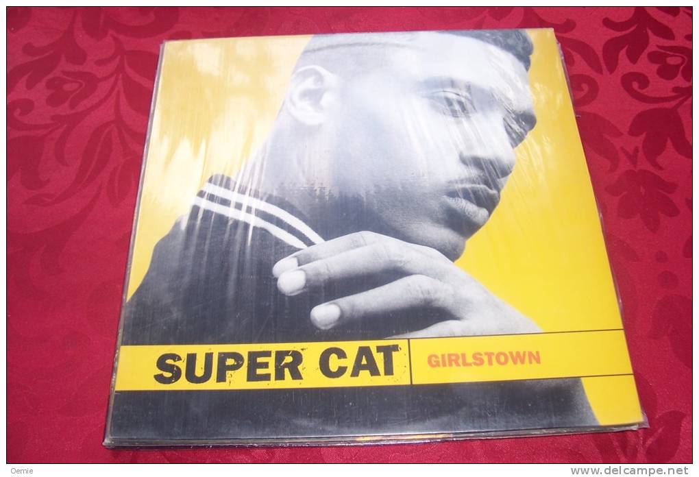 GIRLSTOWN  °  SUPER CAT - 45 Toeren - Maxi-Single