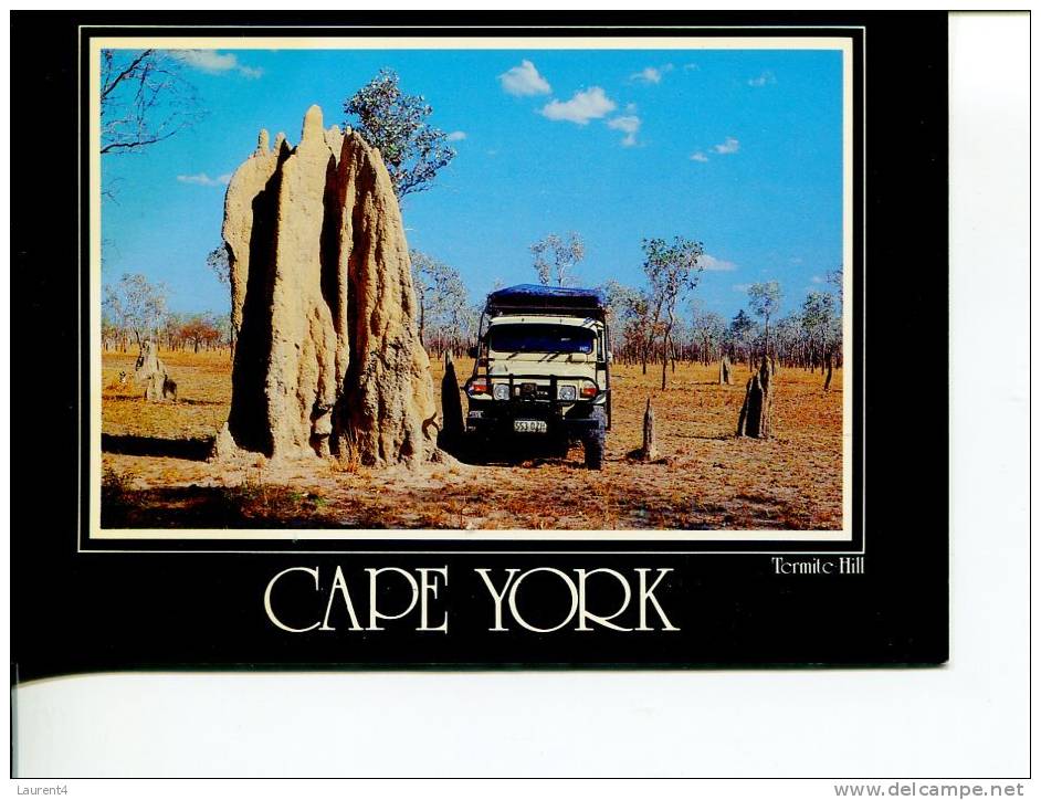 (648) Australia - QLD - Cape York Giant Termite Hill - Mount And 4 Wheel Car - Outback