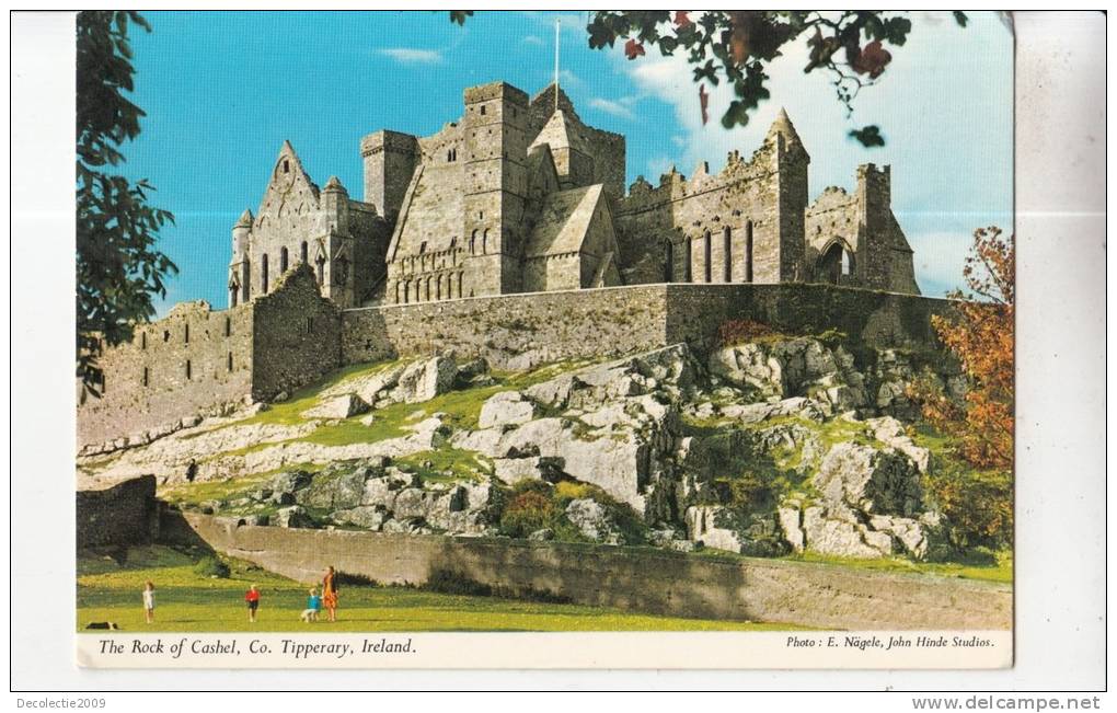 BT3137 The Rock Of Cashel    2 Scans - Tipperary