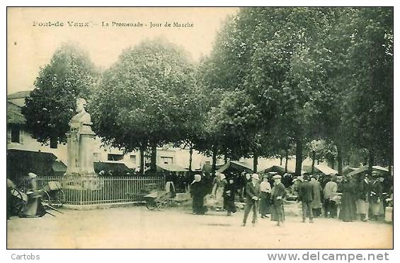 01 PONT-de-VAUX  La Promenade  - Jour De Marché - Pont-de-Vaux