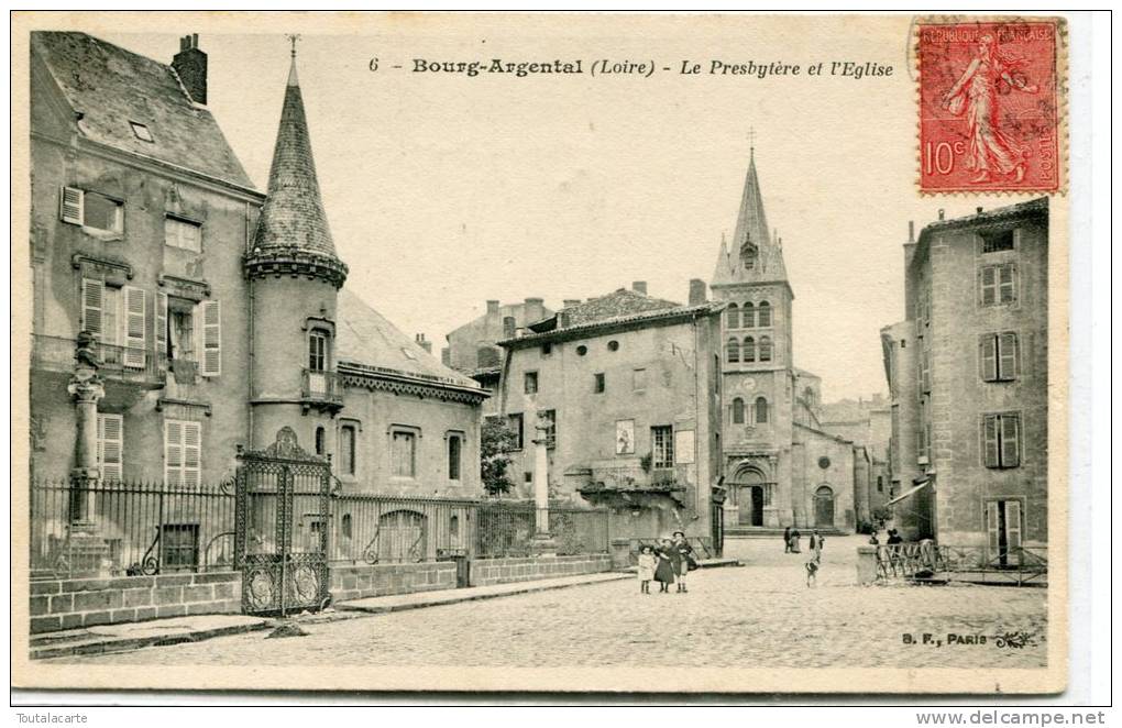 CPA 42 BOURG ARGENTAL LE PRESBYTÈRE ET L EGLISE 1906 Animée - Bourg Argental