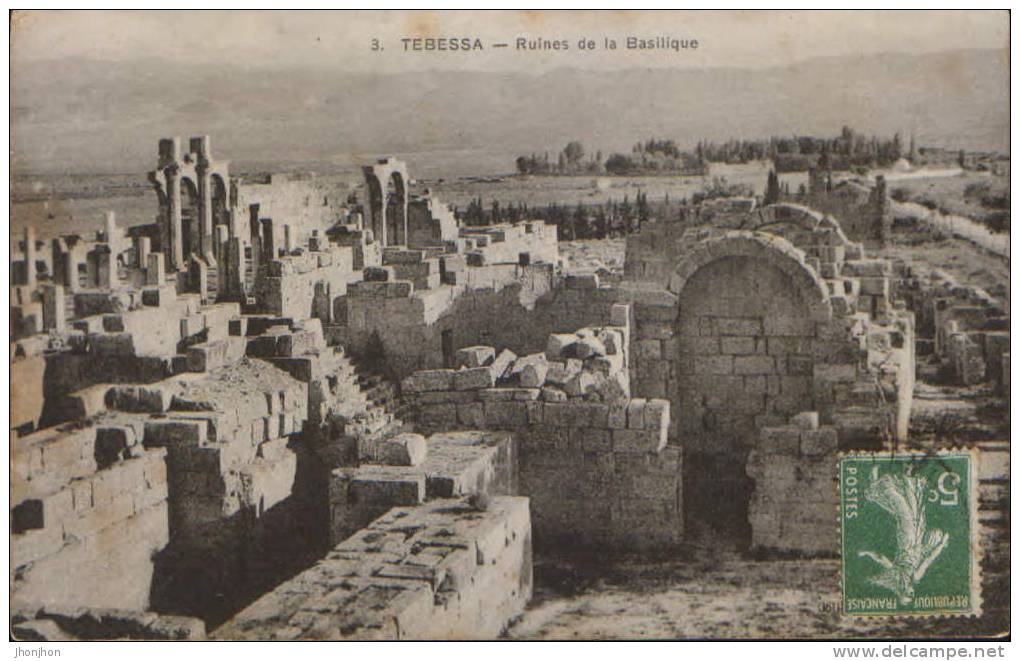 Algerie-Carte Postale-Tebessa-Ruines De La Basilique-2/scans - Tebessa