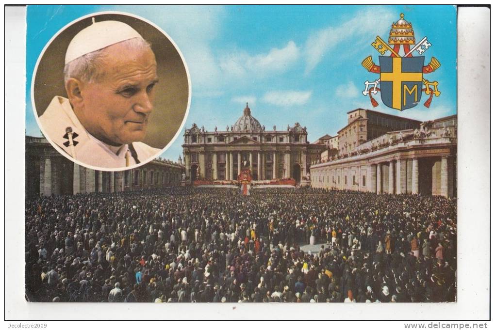 BT1526 Italy Rome St. Peter's Square 2 Scans - San Pietro