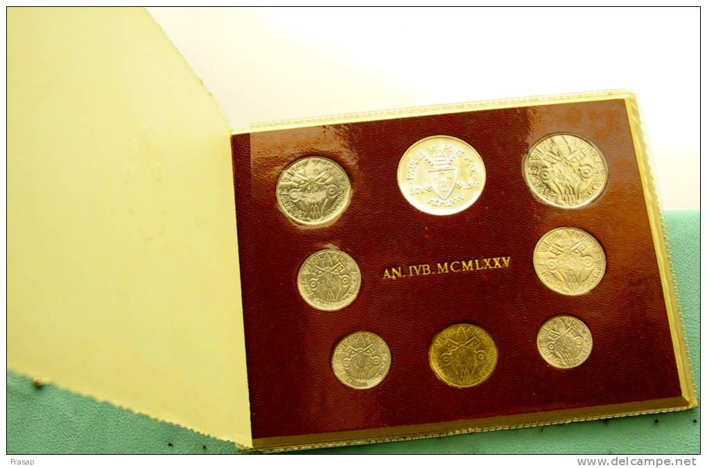 Vatican PAPAL  PAUL VI FOLDER 1975 ANNO SANTO  8 COINS UNC 1 SILVER 500 LIRE RARE - Vatican