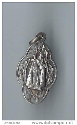 Médaille Religieuse/Notre Dame De BONSECOURS/vierge à L'enfant/Argent // Vers 1900          CAN60 - Religion & Esotérisme