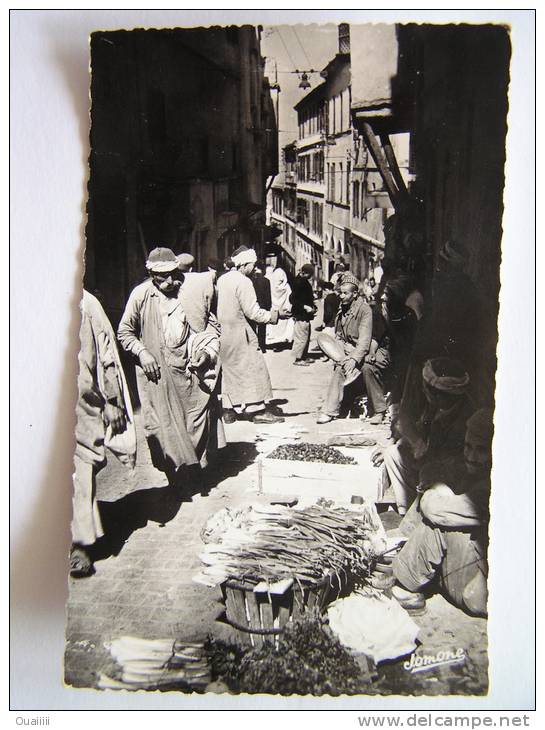 Cpsm, Carte Photo, Très Belle Vue Animée, Alger, La Casbah, Marchand De Légumes - Algeri