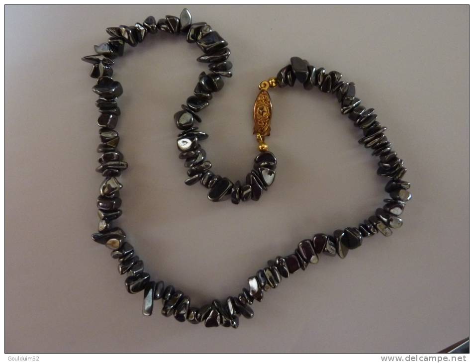 Collier En Pierres Noires - Collane/Catenine