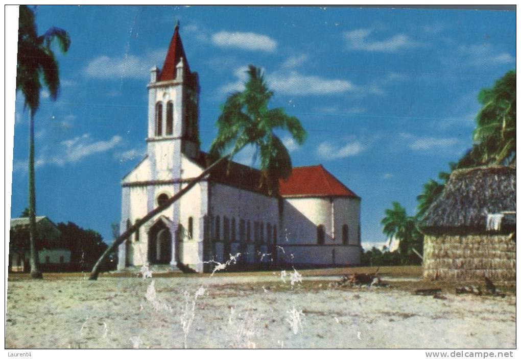 (468) New Caledonia - Uvea Church (older Card) - Nuova Caledonia